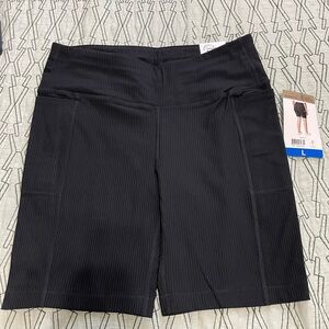 Mondetta High-Rise Black Ribbed Biker Shorts